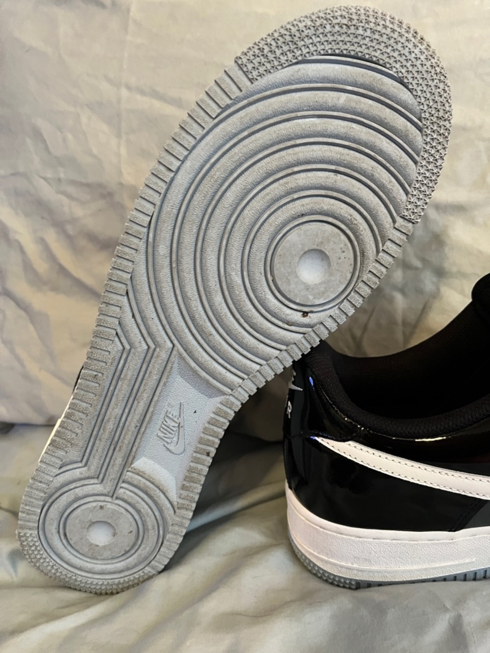 Nike Air Force 1 Low Black Patent with White Swoosh - Picture 5 of 7